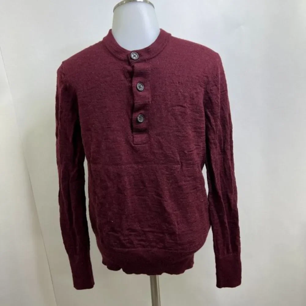 Banana‎ Republic Sweater S Extra Fine Merino Red Long Sleeve Button Mens